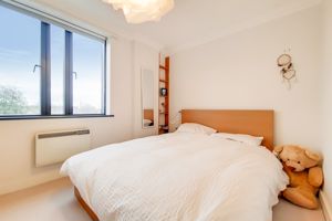 Bedroom- click for photo gallery